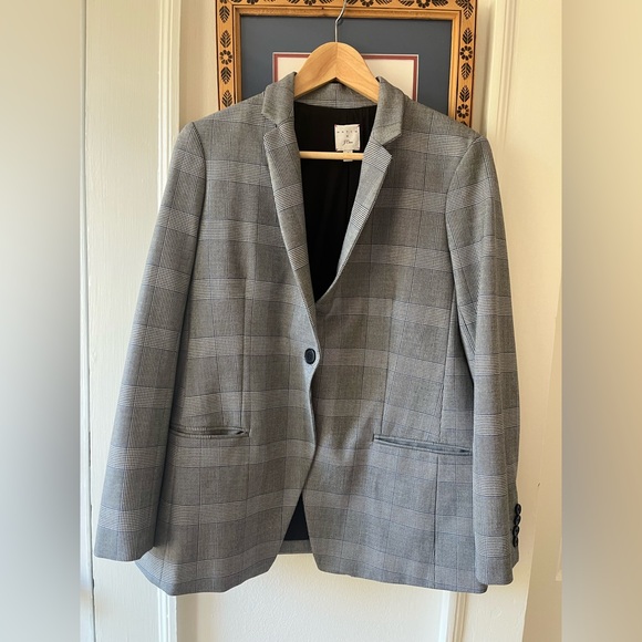 Hatch x J Crew Women’s Blazer (Maternity) - Picture 7 of 7